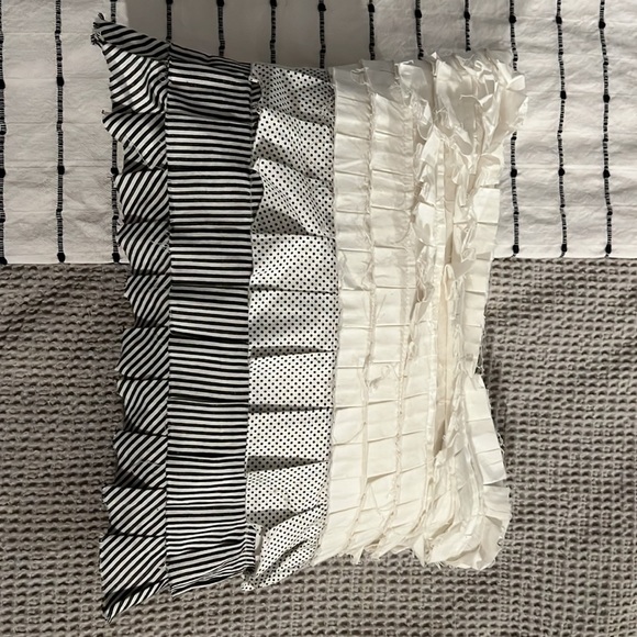 West Elm Ruffle Throw Pillow - Picture 5 of 5